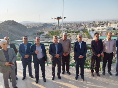 ادای احترام مدیرکل کمیته امداد سیستان‌وبلوچستان به ساحت شهدای گمنام زاهدان