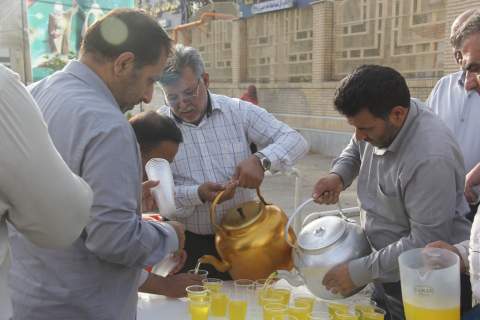 برپایی ایستگاه صلواتی به مناسبت عید غدیرخم در زاهدان