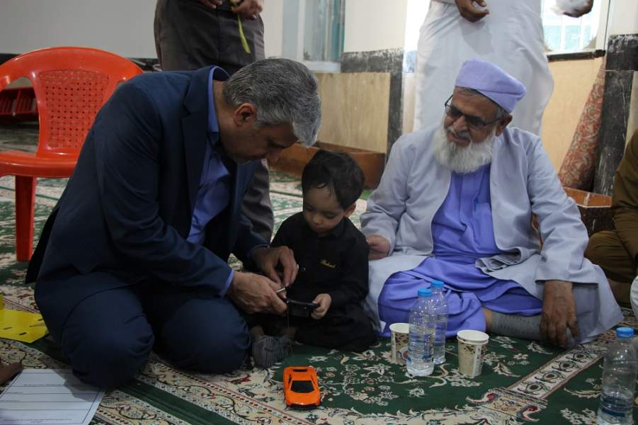 برپایی میز خدمت کمیته امداد در مسجد جامع اهل سنت خاش